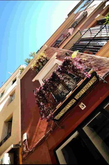 Typical Sevillan 2 Bedroom Unit Экстерьер фото